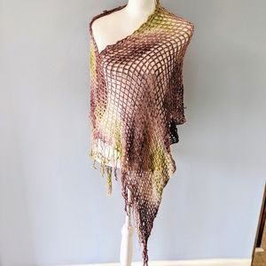 Pink/green metallic shawl, net fringe throw top os
